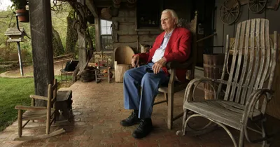 Billy Graham se dedicava à oração em seus últimos dias de vida, segundo seu filho