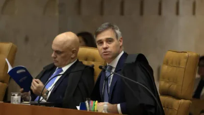 Para evitar debate com Mendonça, Moraes encaminha decisão sobre fechamento do X para outra turma