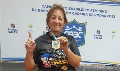Paratleta cristã soma 9 medalhas no basquete em cadeira de rodas