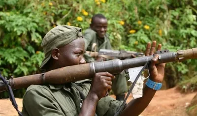 Quase 90 crianças são resgatadas de campo de treinamento terrorista de Uganda