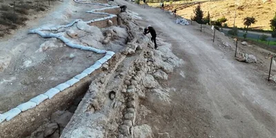 Arqueólogos descobrem aqueduto de 2 mil anos que levava água ao Monte do Templo