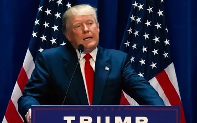 Em Trump pede "Dia da Visibilidade Cristã" nas eleições, em resposta a Biden