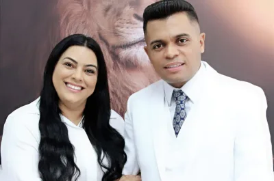 Pastores João Caetano e Flávia Lisboa estão impactando a cidade de Miguel Pereira - RJ