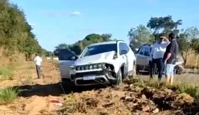 Presidente da Frente Parlamentar Evangélica sofre acidente de carro