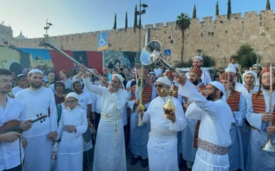 Levitas encenam cerimônia para a preparação do Terceiro Templo