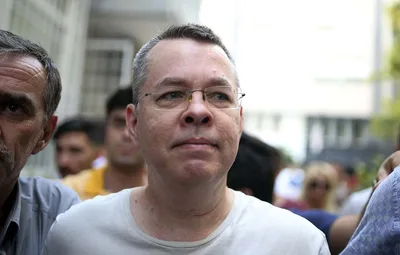 "Deus me deixou ficar na prisão, porque queria milhões orando pela Turquia", diz pastor