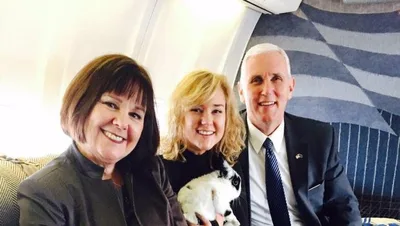 Filha de Mike Pence conta como a fé de seu pai a ajudou a deixar o ateísmo