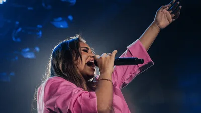 ‘O Grande Eu Sou’: Sarah Beatriz lançou sua nova canção