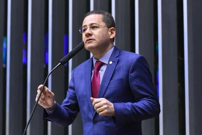 Cezinha se posiciona com o novo governo para manter a paz no país