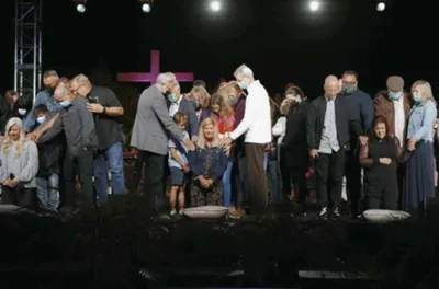 Convenção desliga igreja que que ordenou mulher como pastora