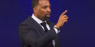 \"A dor cega os cristãos\", diz pastor que chegou a perder a fé após morte trágica do pai