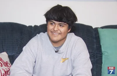 Adolescente sobrevive após ter carro atingido por tornado: "Deus me deu outra chance"