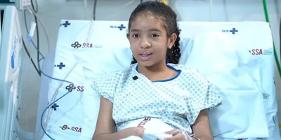 Menina atacada por abelhas agradece a Deus: “Ele enviou um anjo para me salvar”