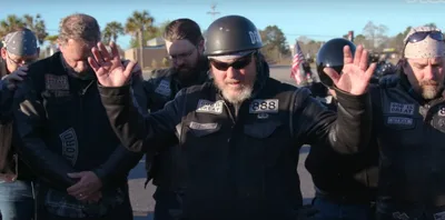 Motoqueiro se converte e cria clube evangelístico: "Precisamos alertar os perdidos"