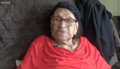 'Eu faço o que a Bíblia me diz': Mulher de 107 anos dá crédito a Deus pela longevidade