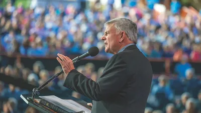 Franklin Graham: ‘Não há solução política, só Deus pode consertar um país quebrado’