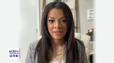 Ex-bruxa alerta sobre a cultura do ocultismo: “Estão normalizando a bruxaria”