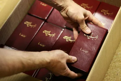 Cristãos chineses se arriscam em operação de "contrabando" de Bíblias