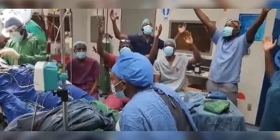 Equipe médica louva a Deus durante cirurgia cerebral: \"Ele trouxe cura\"