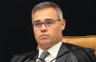 André Mendonça é eleito vaga de Alexandre de Moraes no TSE