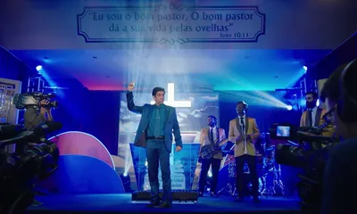 Filme de Adnet zombando de evangélicos tem baixo público