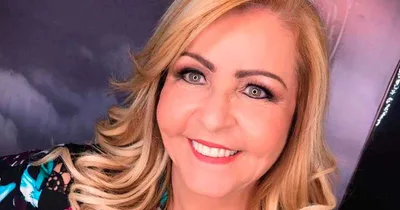 Shirley Carvalhaes vira piada na web em biografia não autorizada
