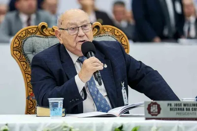 Enquanto escândalos abalam a Assembleia de Deus, pastor condena barba em obreiros
