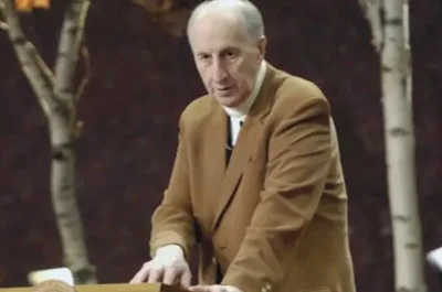 Morre o pastor Jack Hayford, compositor de mais de 500 hinos