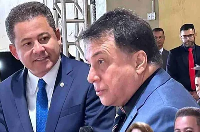 Pastor Dilmo parabeniza deputado Cezinha de Madureira pelo seu aniversário