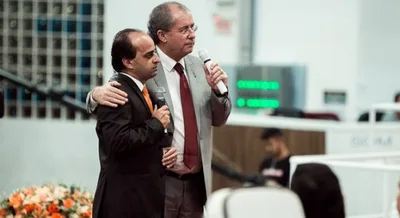 Reuel e Hueslen montam o ”circo” do Gideões em meio a escândalos