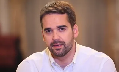 Governador do RS assume publicamente que sua homossexualidade