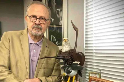 Pastor vê igreja se dividir e perder membros após defender a homossexualidade