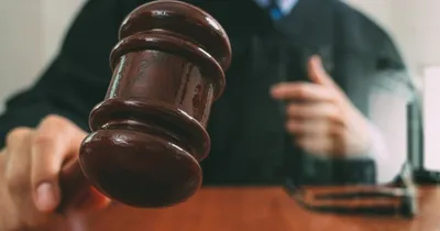 Igreja terá que pagar indenização a faxineira que caiu ao limpar janela