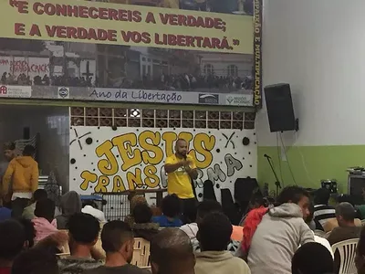 Pastor retorna a clínica de recuperação, onde foi resgatado: "A missão continua a mesma"