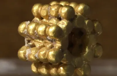Peça de ouro associada ao Primeiro Templo é encontrada em Jerusalém