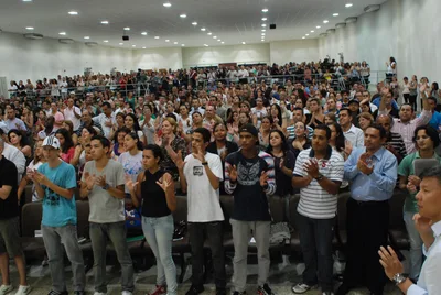 Pessoas religiosas têm menos chance de cometer suicídio, diz estudo científico | Notícias Gospel