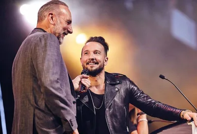 Hillsong poderia ter evitado mais escândalos na igreja, dizem ex-pastores