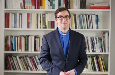 Capelão processa líder da Igreja da Inglaterra por bloqueio de investigação