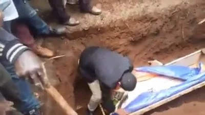 Autoproclamado profeta tenta ressuscitar homem sepultado há dois dias e gera revolta ao falhar | Notícias Gospel