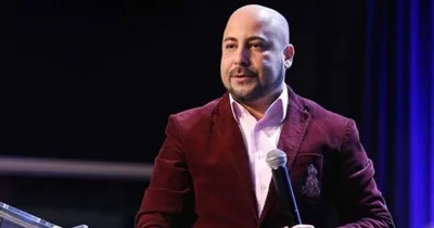 Pastor preso por espiar mulheres em banheiros químicos, vai usar tornozeleira eletrônica