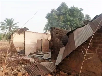Extremistas Fulani matam 32 cristãos e queimam 200 casas em ataque na Nigéria