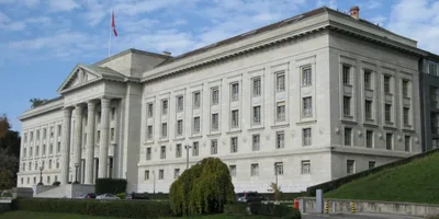 Suprema Corte da Suíça proíbe pais de se opor à mudança de sexo de filha adolescente