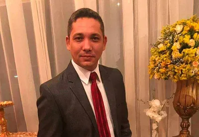Pregador matou namorado da ex com 10 facadas em PE