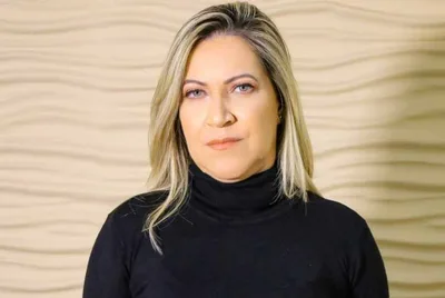 Quem é Iara Santana, a pastora que raspou a cabeça em um propósito com Deus?