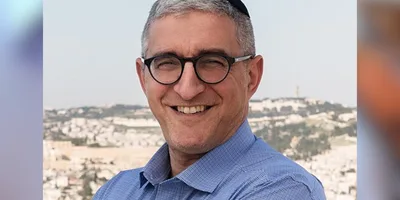 Cenário de guerra envolvendo Israel e Irã reflete profecia do fim dos tempos, diz rabino