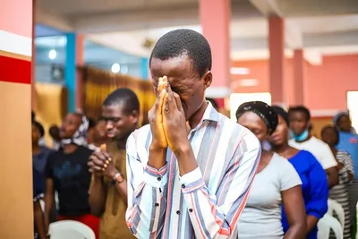Extremistas Fulani Matam 3 e queimam Igreja em ataque na Nigéria