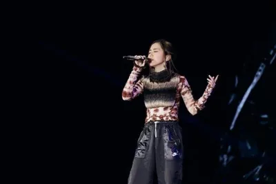 GEM se declara cristã, lança álbum sobre fé e irrita a China