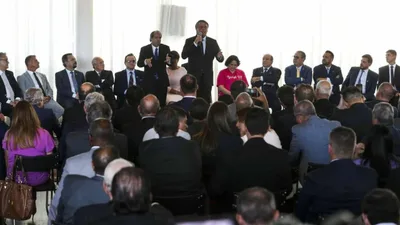 Quem são os 24 pastores que se reuniram com Bolsonaro?