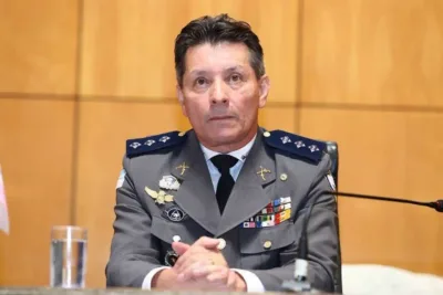 Deputado bolsonarista é preso durante culto