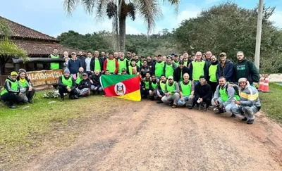 Mais de 40 pastores viajam ao RS para ajudar na tragédia